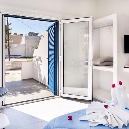 Aegean Blue Santorini Perissa Apartment Екстериор снимка