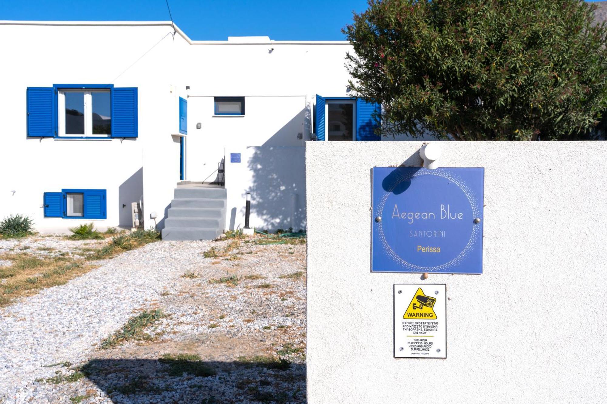 Aegean Blue Santorini Perissa Apartment Екстериор снимка